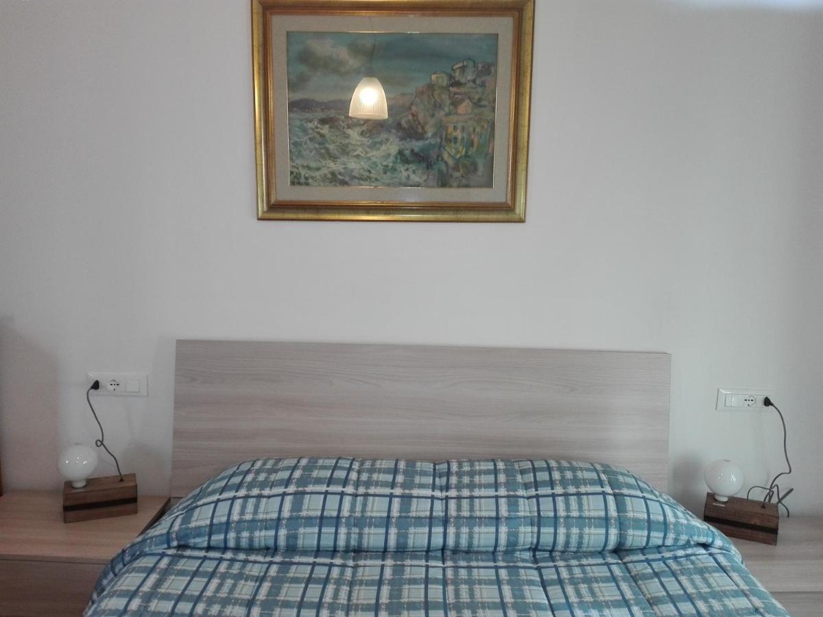 New Hotel Genio Porto Venere Esterno foto